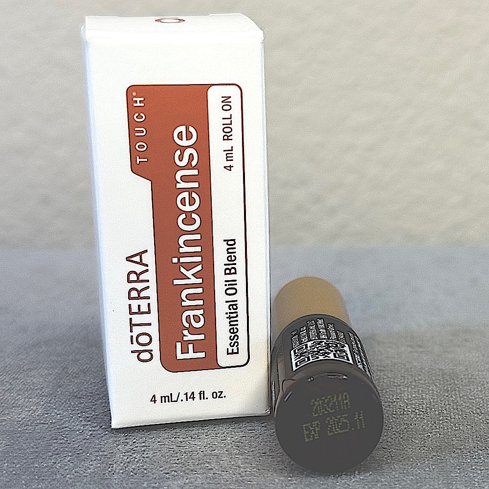 Frankincense Touch Essential Oil Blend, 4ml Roll On Bottle — doTERRA - Picture 13 of 16